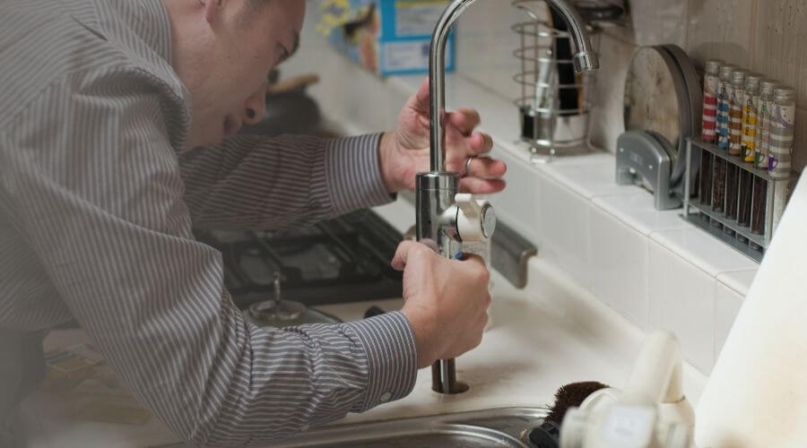 Local tankless water heater installation in Dundee, IL